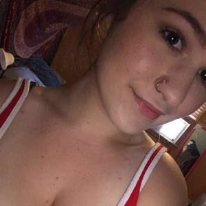 Meet your Posher, Madeline